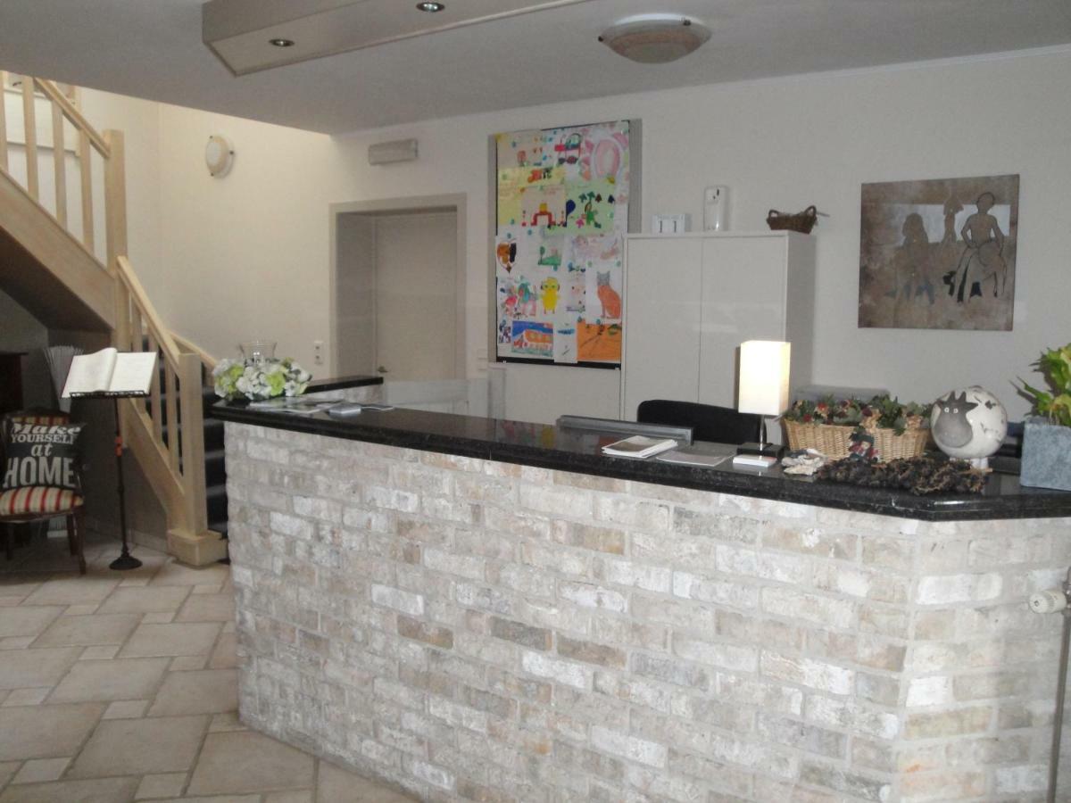 B&B De Polderhoeve Blankenberge Bagian luar foto