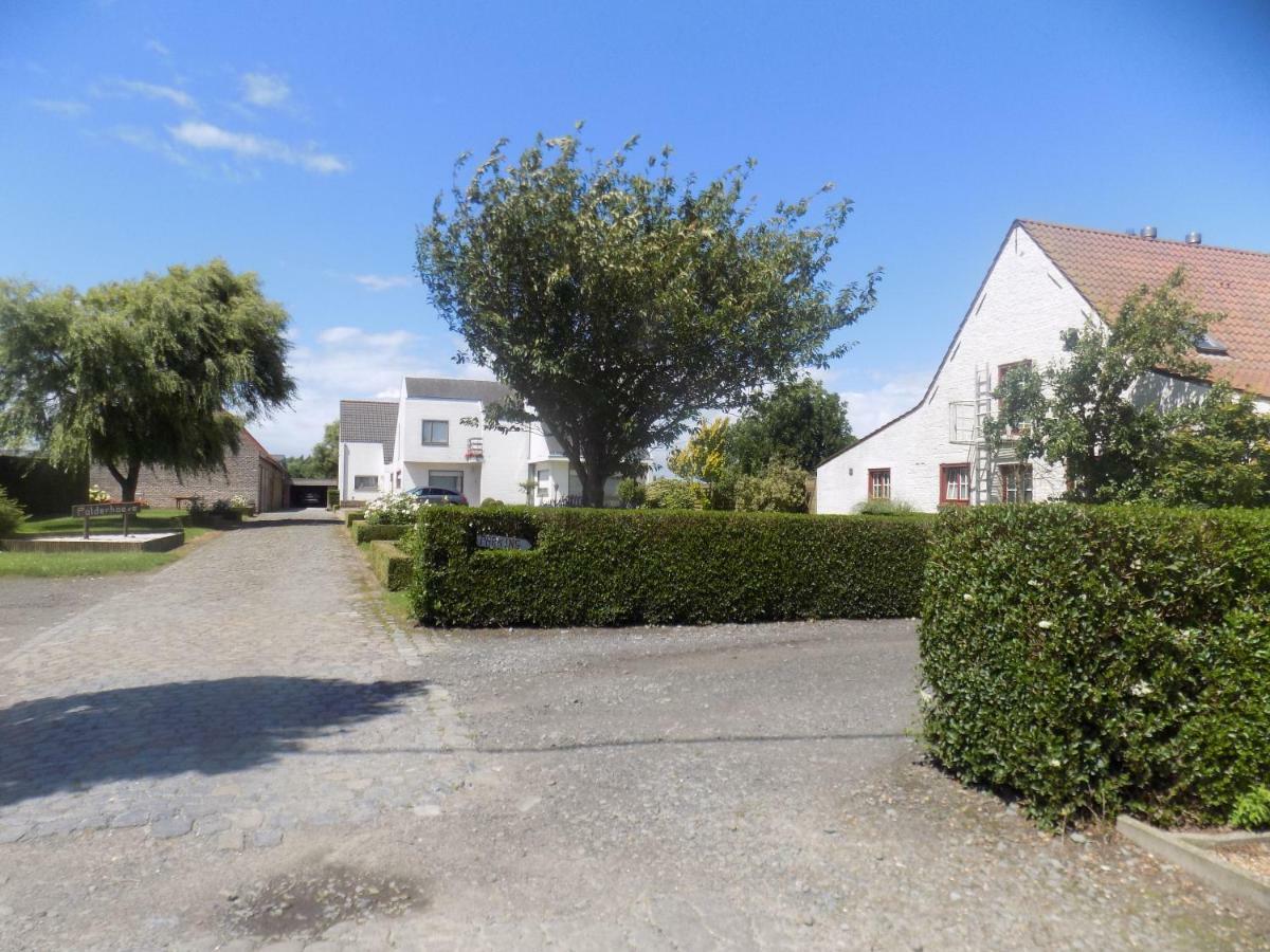 B&B De Polderhoeve Blankenberge Bagian luar foto